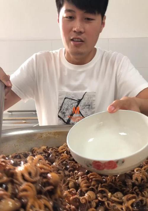 掌握这些窍门，让你的抖音美食视频轻松上热门（15个实用技巧）
