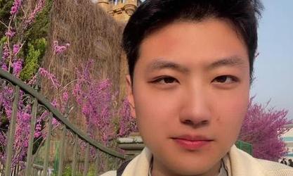 小红书视频剪辑时如何选择合适的身份角色？选择身份对内容推荐有影响吗？