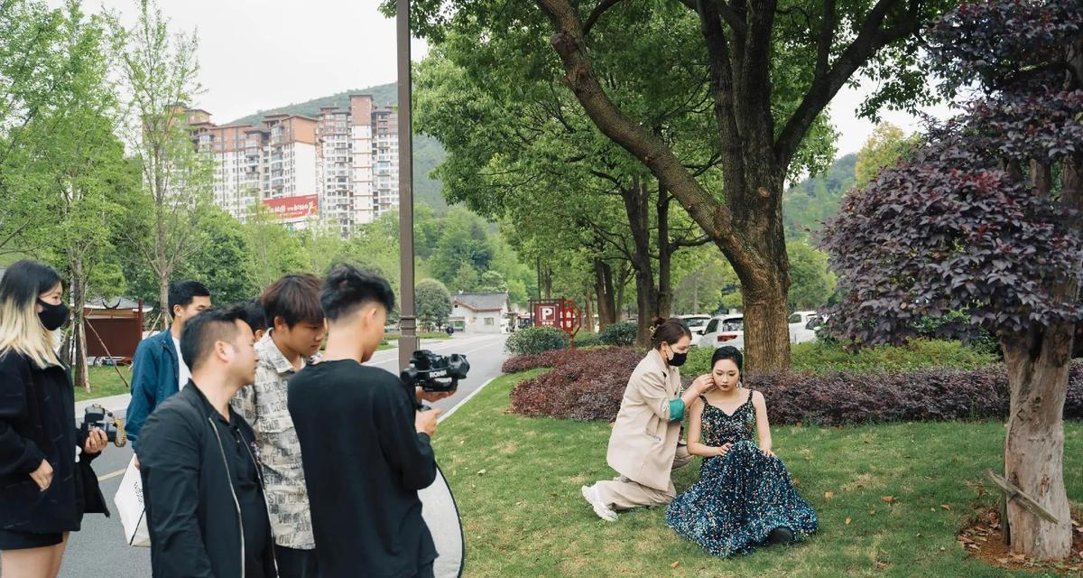 合照抖音剪辑怎么做的呢？步骤和技巧有哪些？